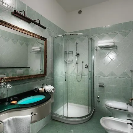 Отель Internazionale 4*